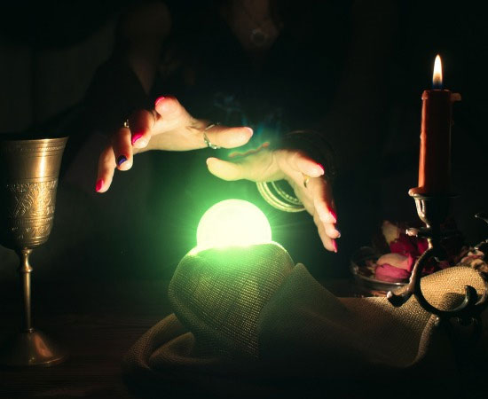 Astrologer in London UK